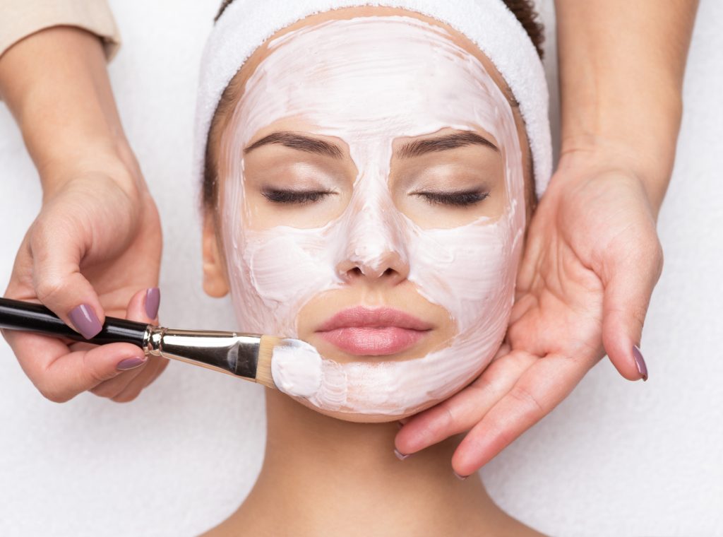 deep-cleansing-facial-how-to-do-and-benefits-styles-at-life-atelier